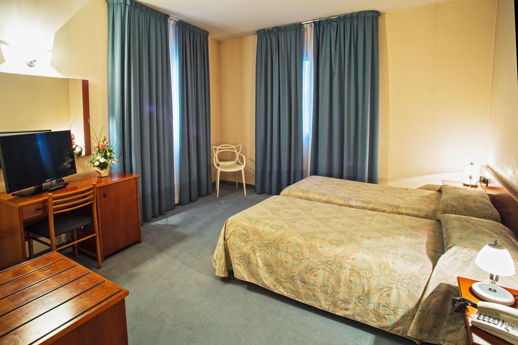 Albergo Centrale Trebaseleghe Chambre photo