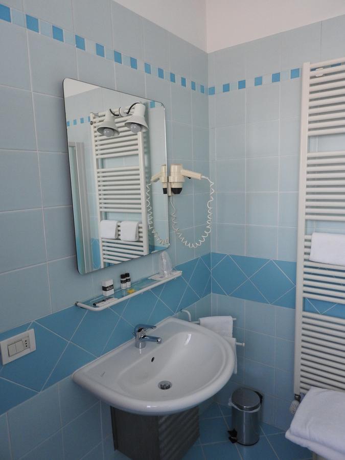 Albergo Centrale Trebaseleghe Extérieur photo